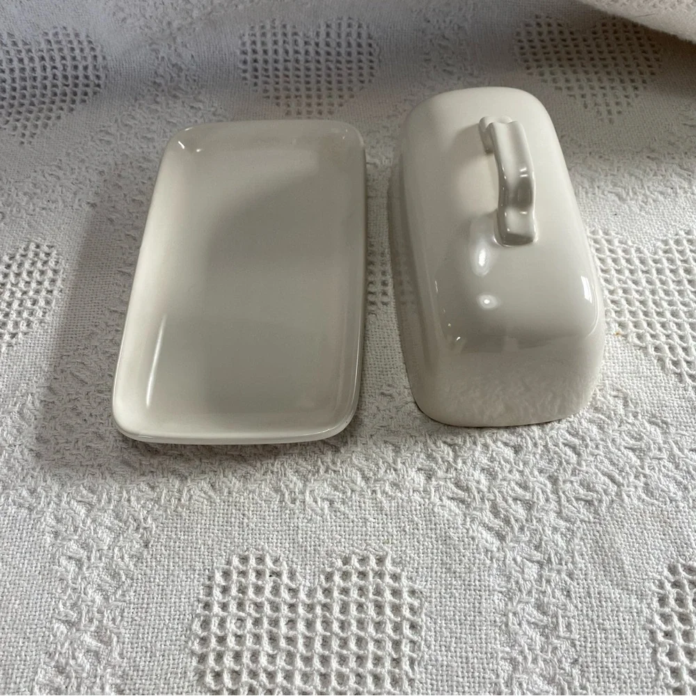 Rae Dunn Buttercup Covered Butter Dish